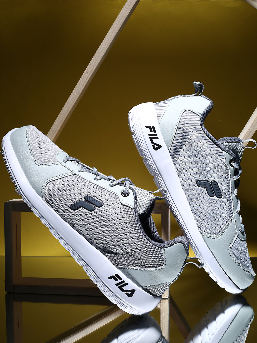 Fila Navy Kenty Men's Running Shoes (Grey 6)