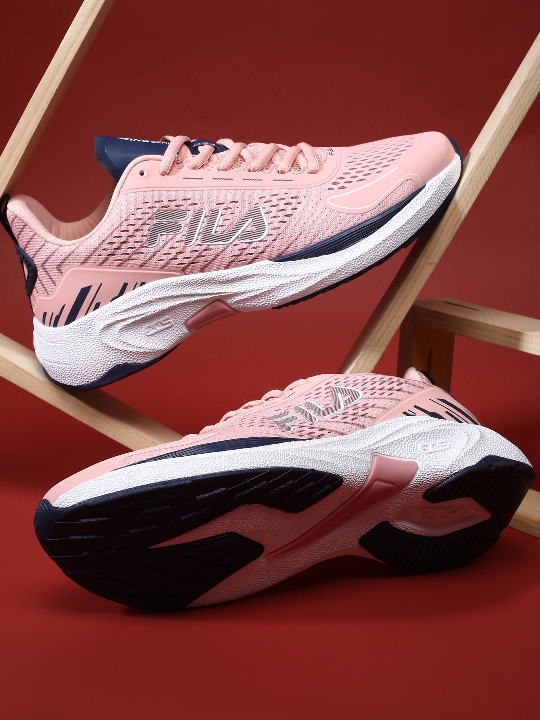 Fila Peacoat Majid W Women's Sports Shoes