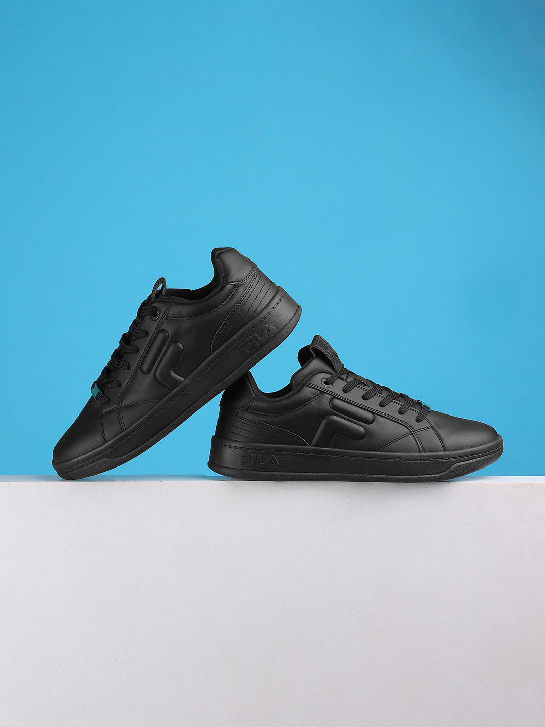 Fila Mens Arche Black Sneakers