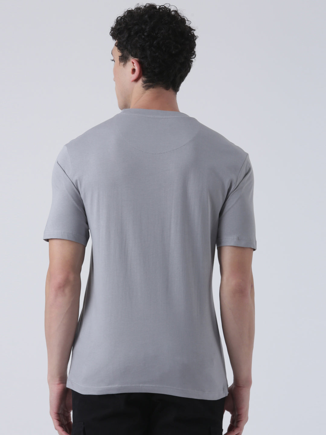 Fila Men Light Grey T-Shirt Relaxed Fit