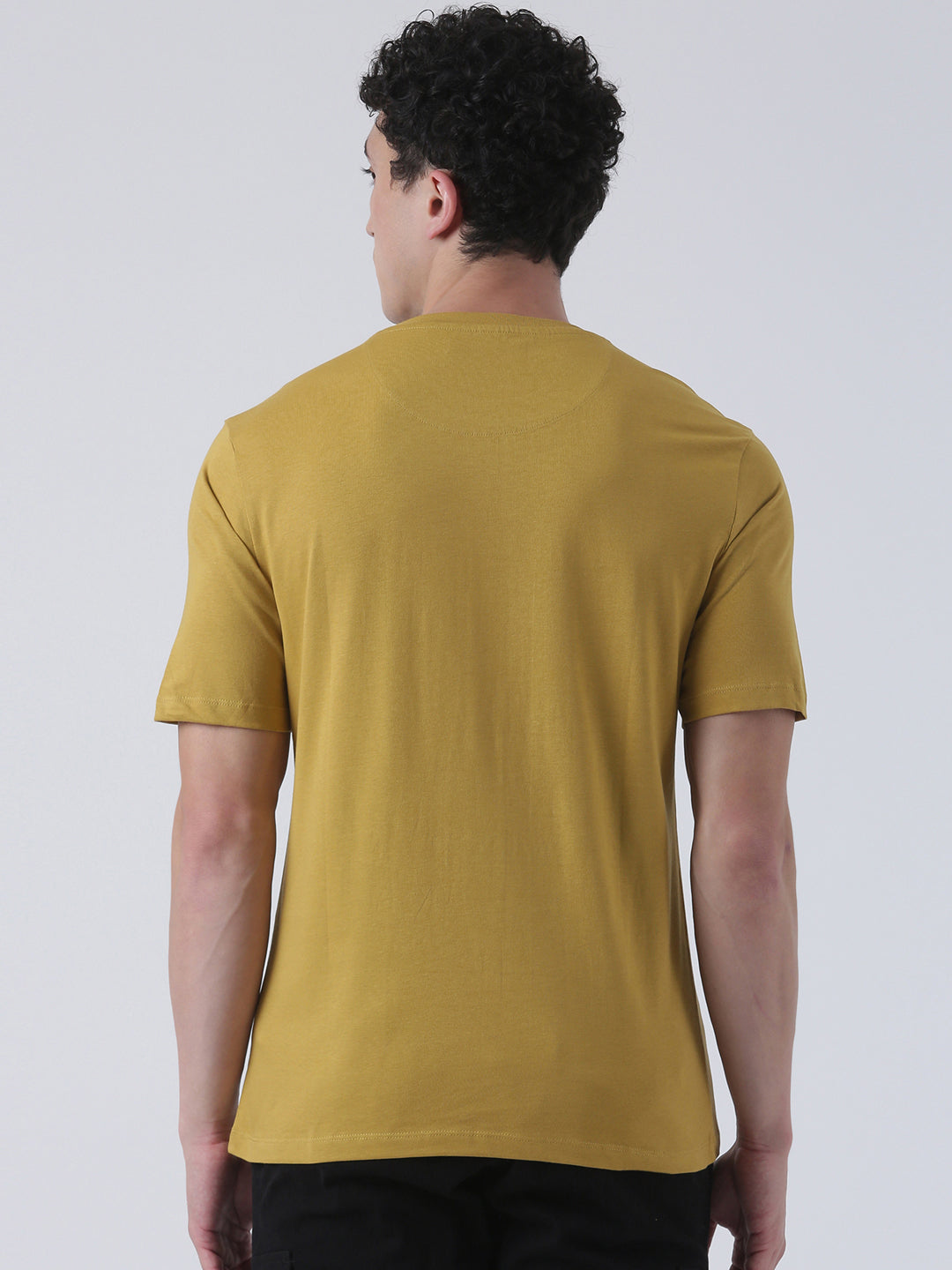 Fila Men Yellow T-Shirt Relaxed Fit