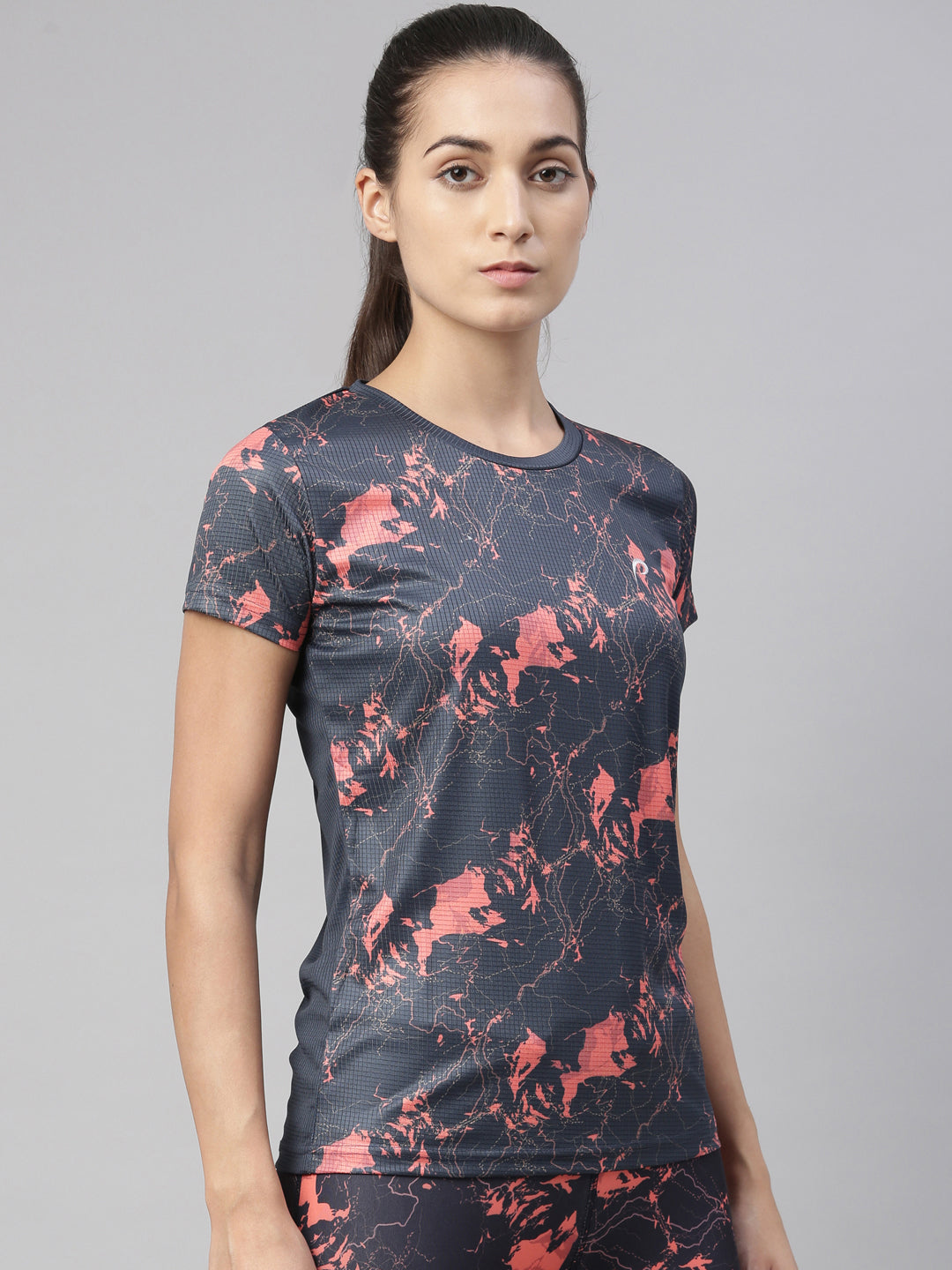 Women's InstaCool Graphic Gym T-Shirts