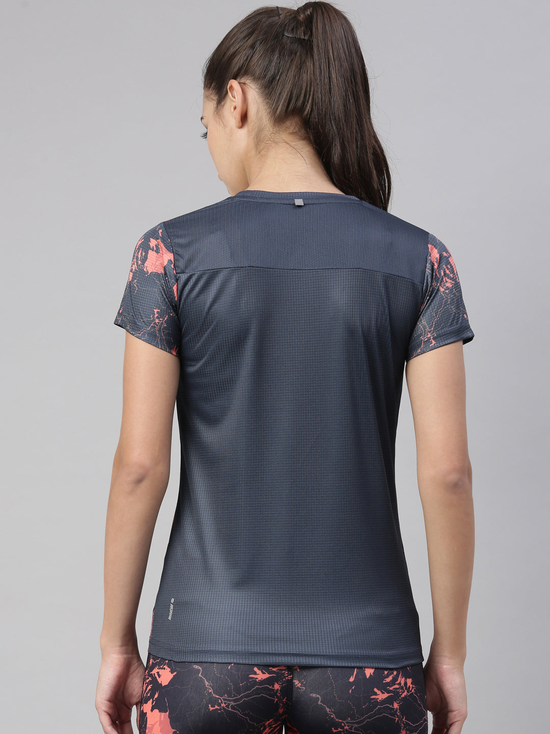 Women's InstaCool Graphic Gym T-Shirts
