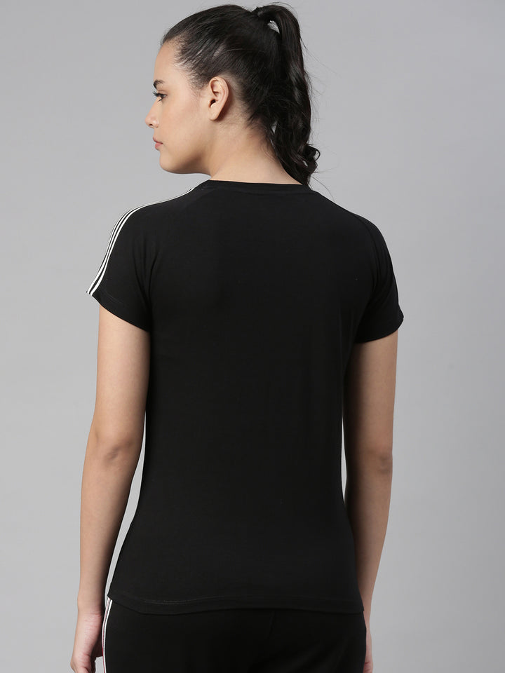 Women's Graphic Comfort Fit T-Shirts