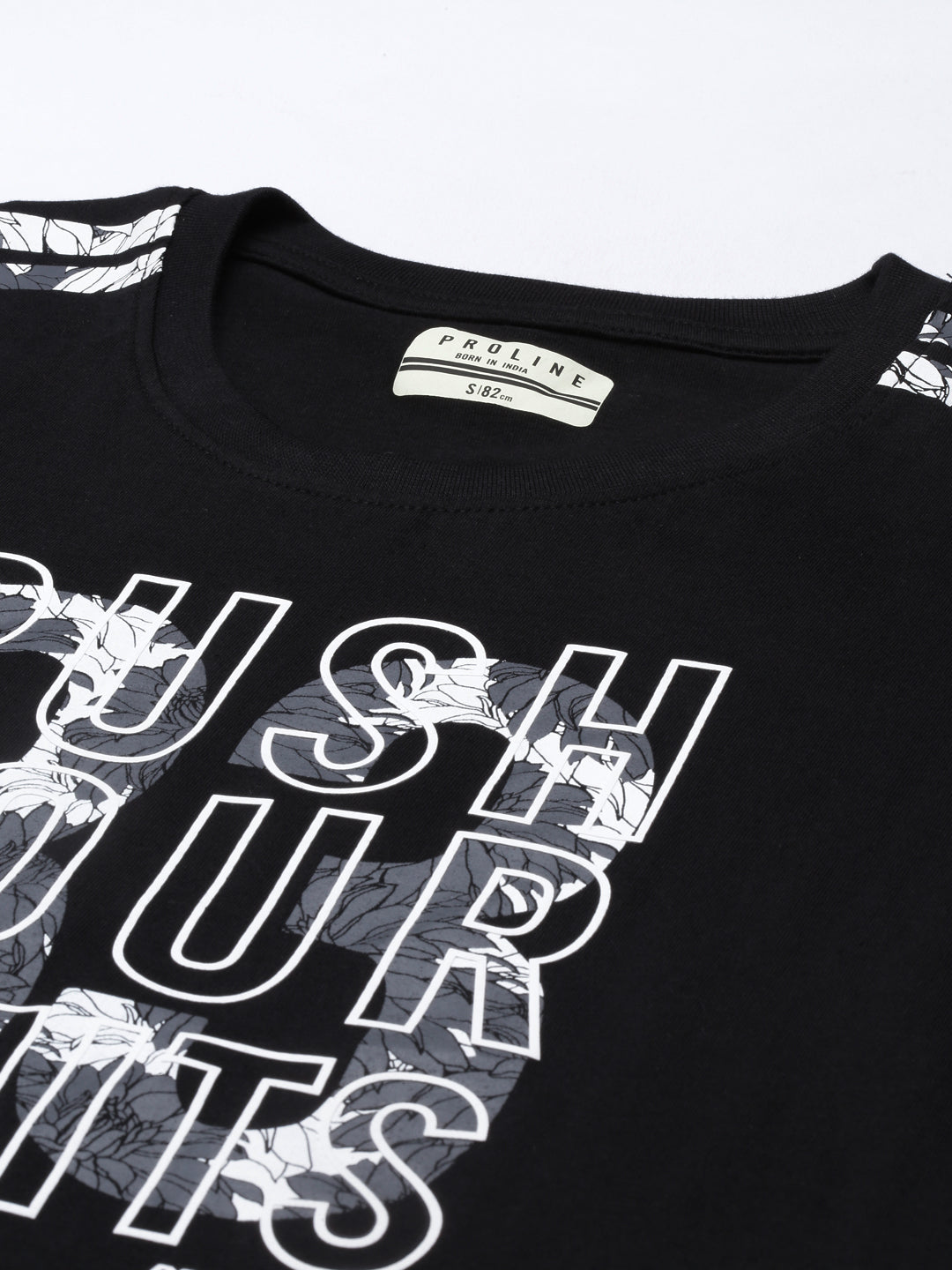 Women's Graphic Comfort Fit T-Shirts