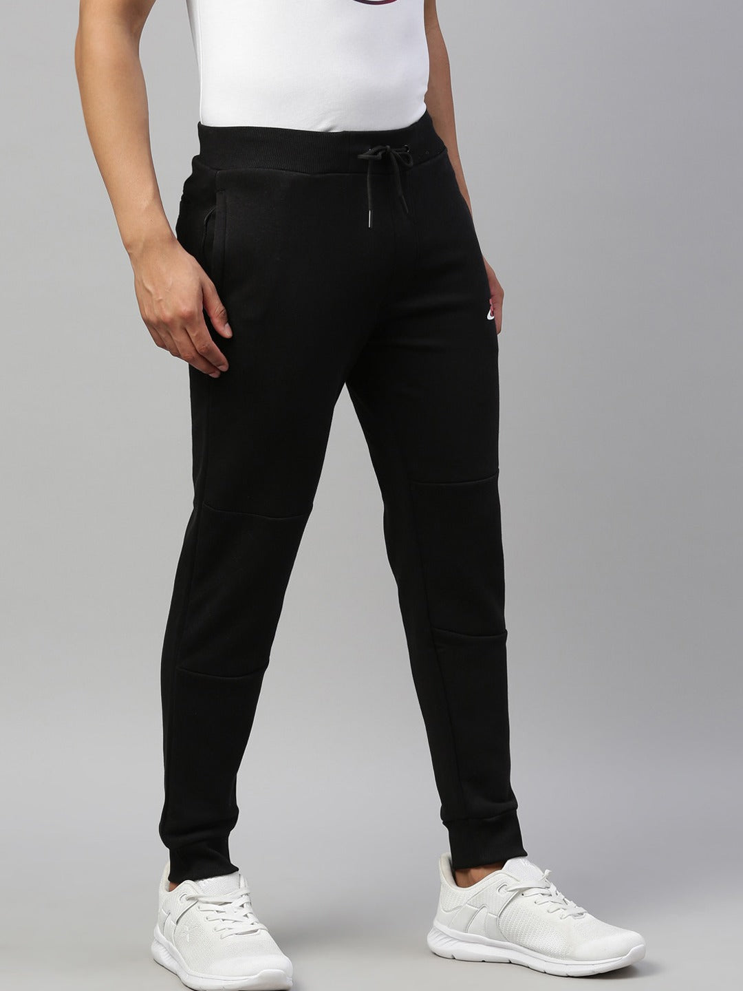 Fila White Doe Men's Cuffed Jogger