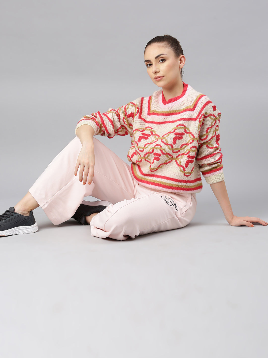 FILA Adults-Women Multicolor Sweater