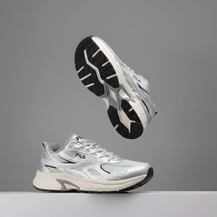 Fila Women Silver Retro Running 3 Shoe