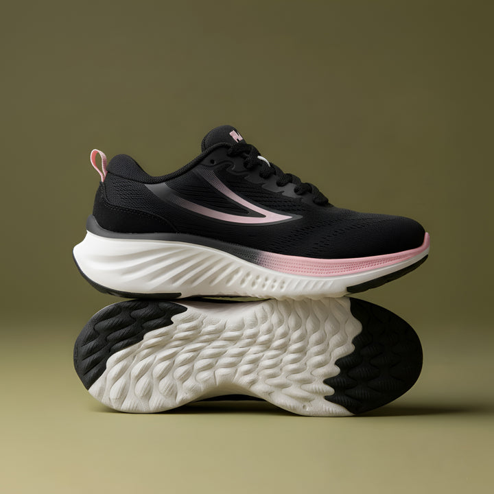 Fila Women Black-Pink Max Running Shoe