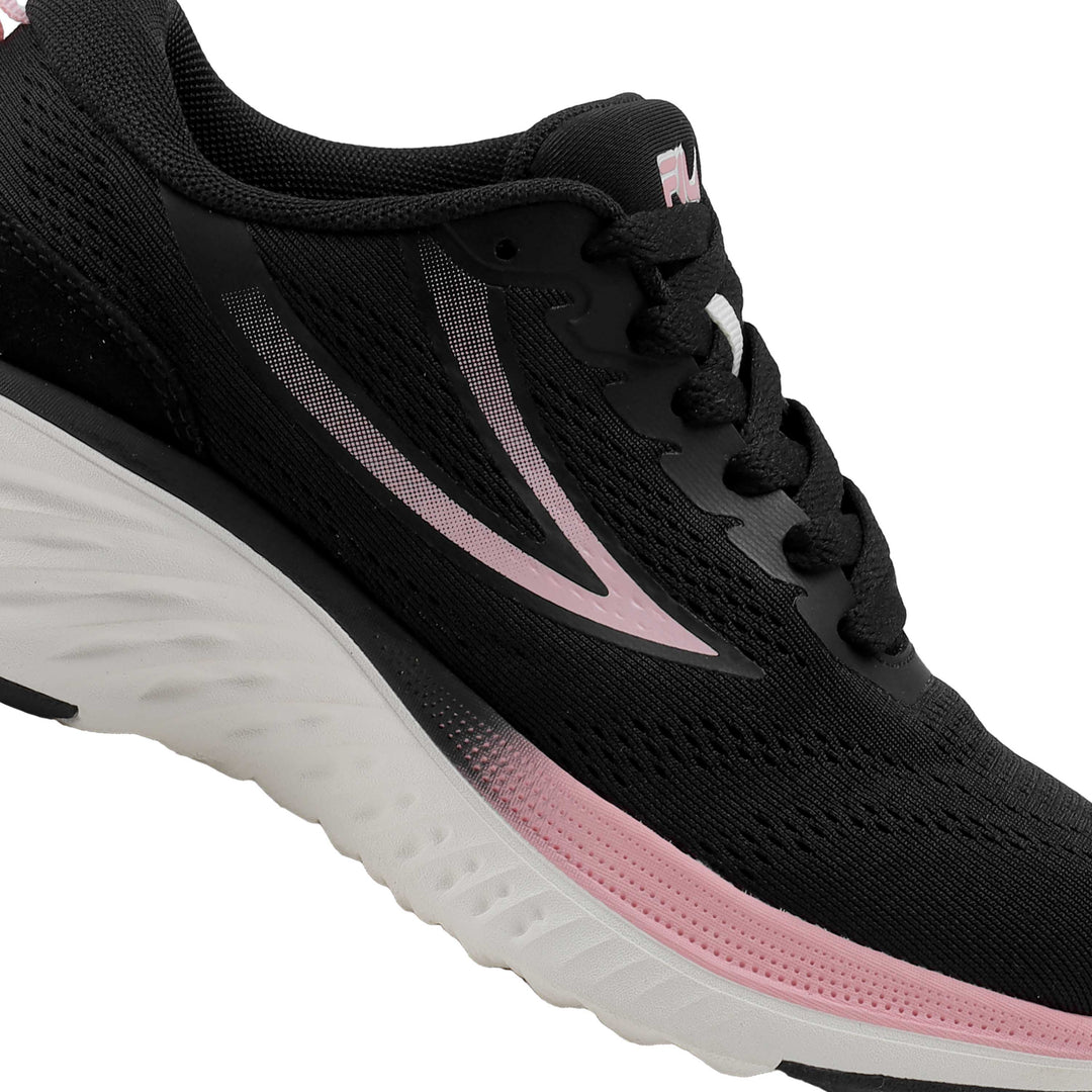 Fila Women Black-Pink Max Running Shoe