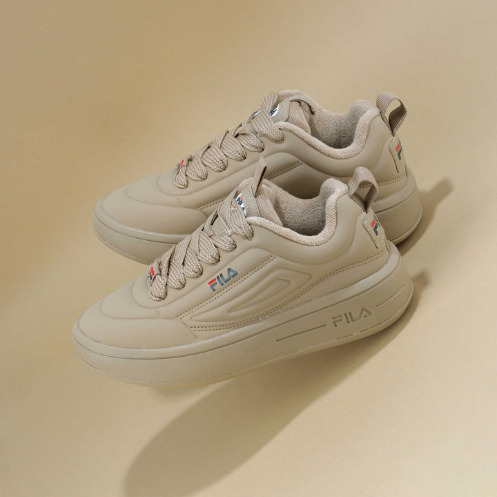 Fila Women Beige Superbubble Shoes