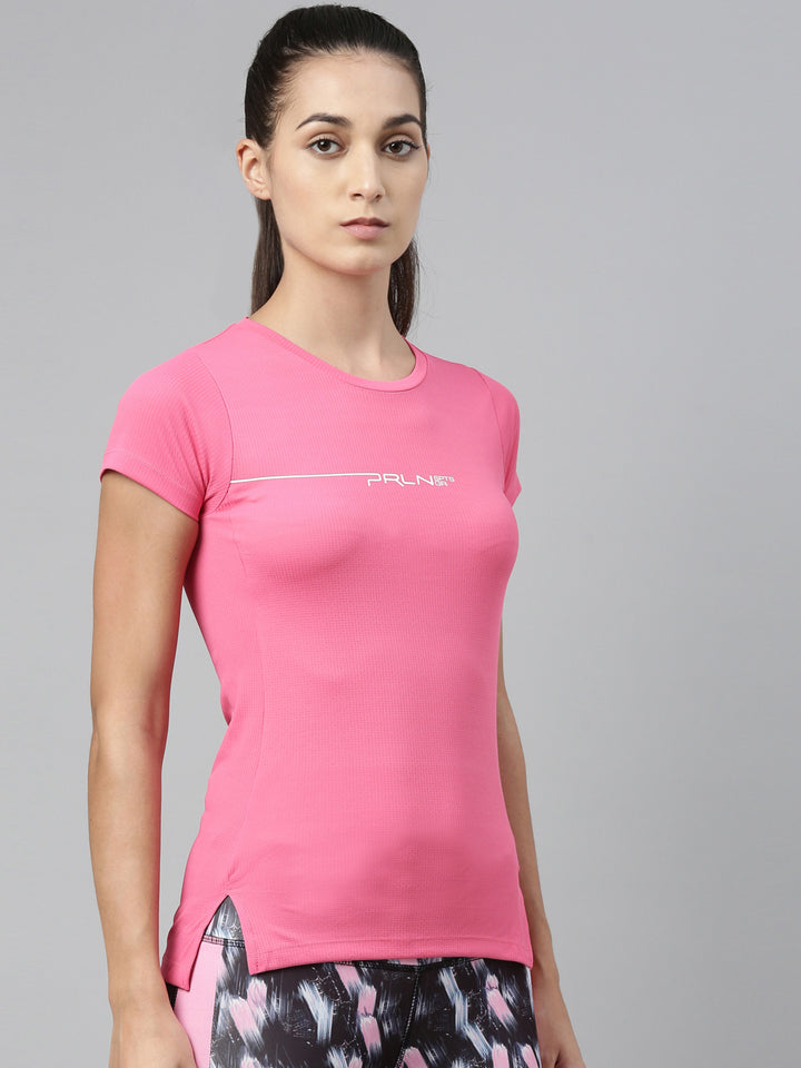 Women's InstaCool Graphic Yoga T-Shirts