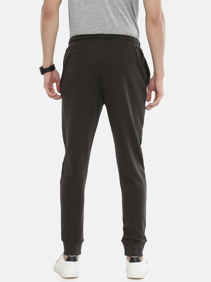 Men's Solid Comfort Fit Jogger