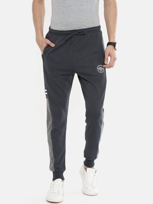 Men's Solid Comfort Fit Jogger