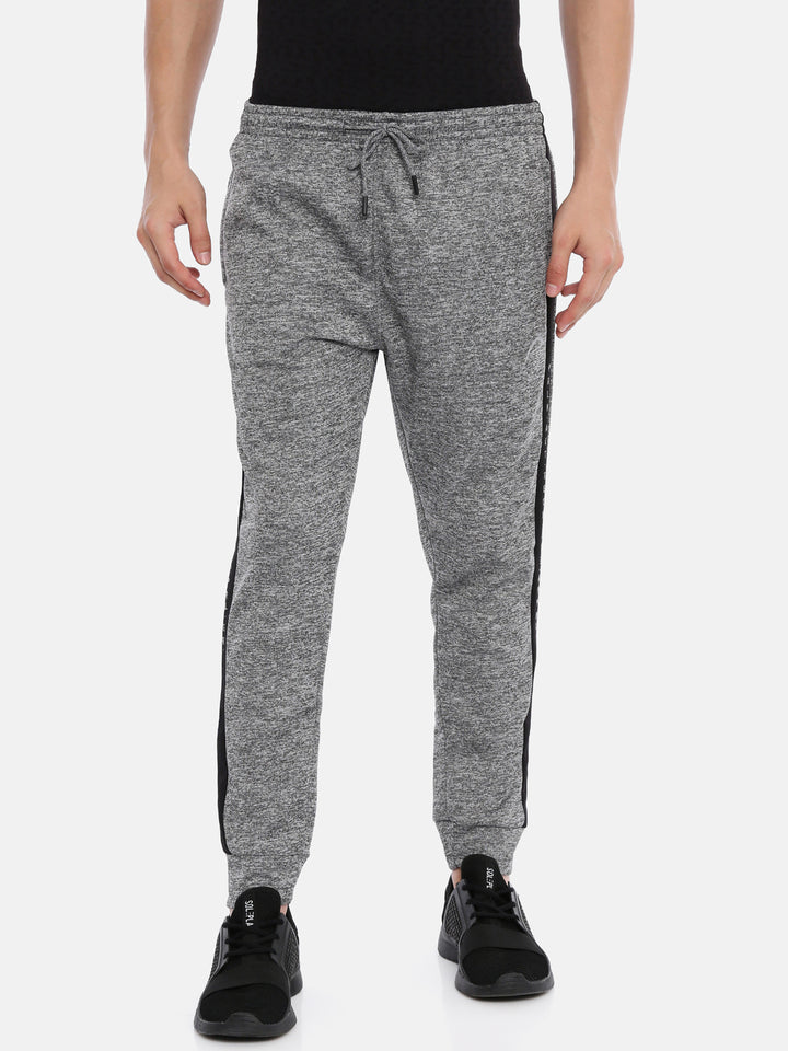Men's Solid Comfort Fit Jogger