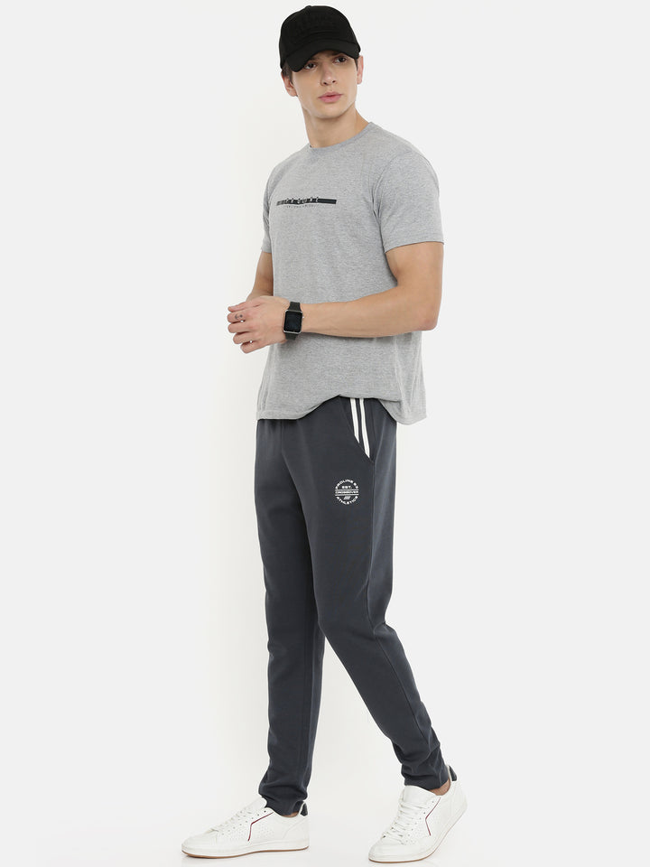 Men's Solid Comfort Fit Jogger