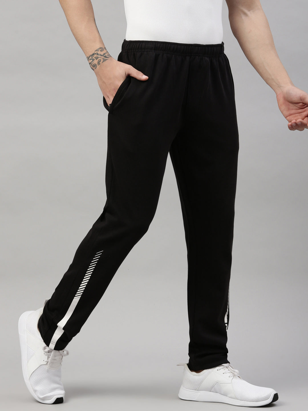Men's Solid Tapered Track Pants