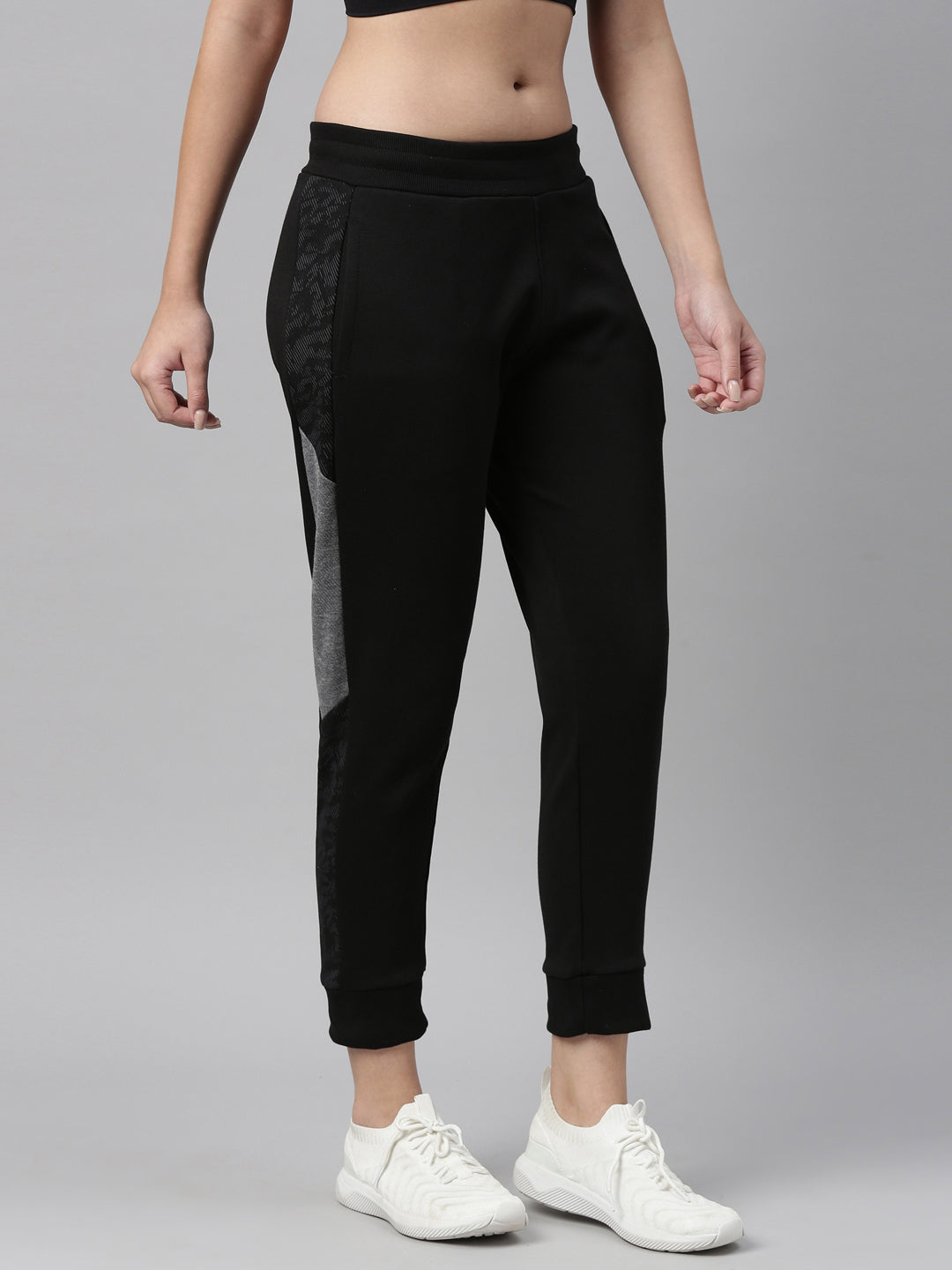 Women's Color Block Comfort Fit Jogger