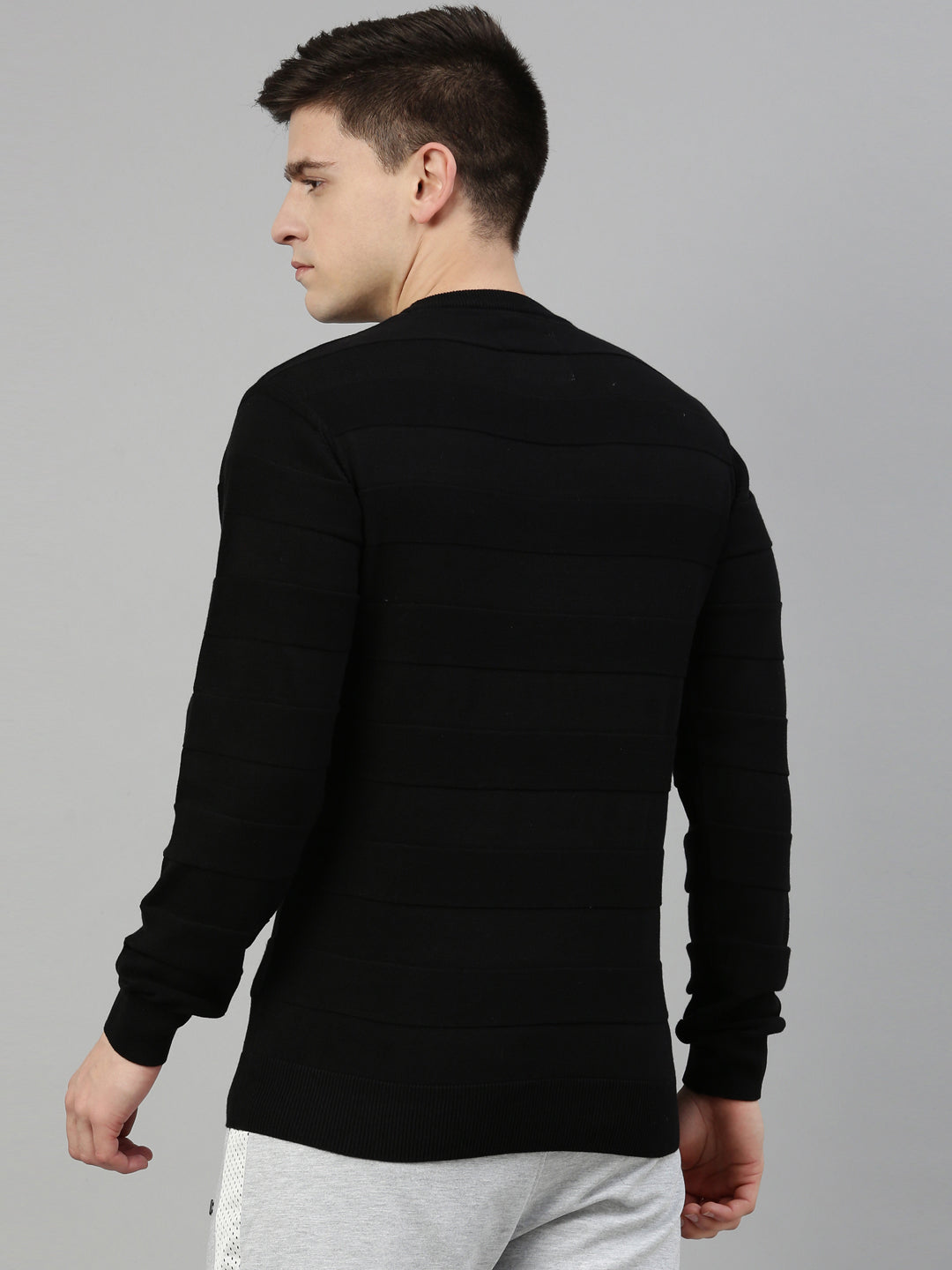 Men's Solid Comfort Fit Jumpers
