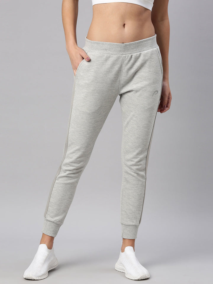 Women's Solid Comfort Fit Jogger