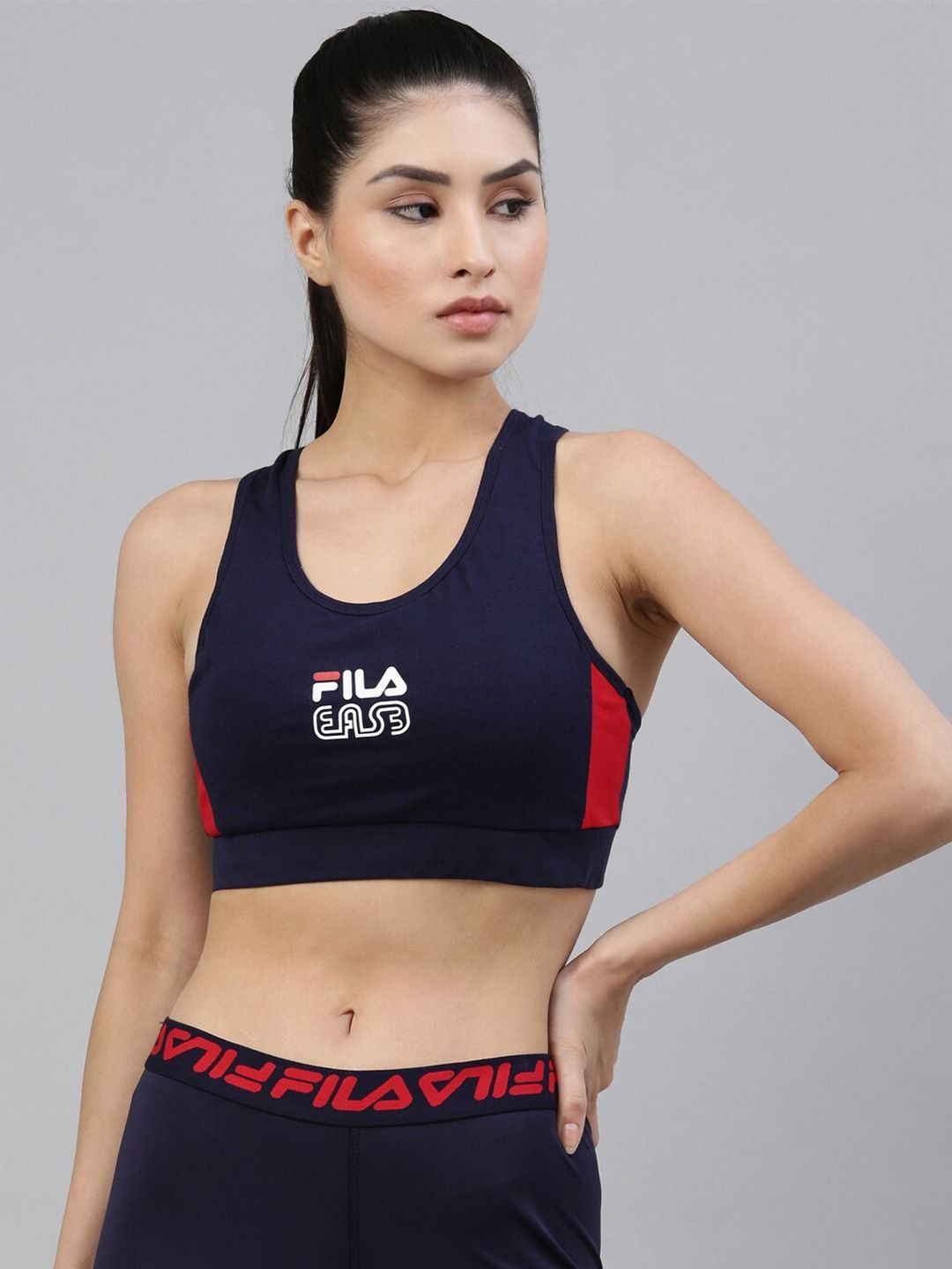 Fila Women's Classic Logo Cotton Racerback Sports Bra Navy : :  Clothing, Shoes & Accessories