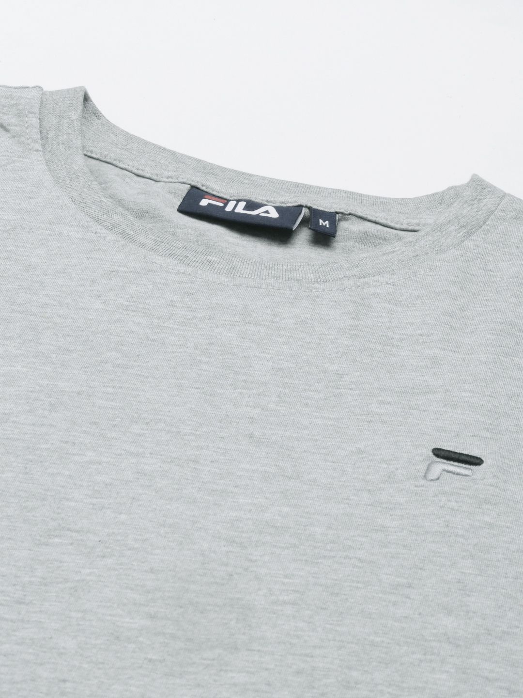 Fila t shirt small deals logo