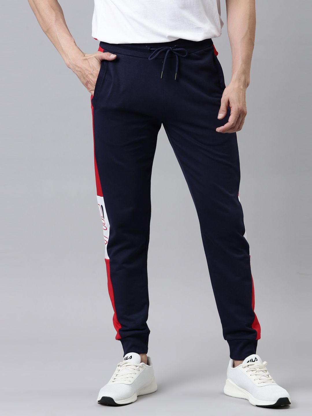  Fila Mens Mid-Weight Performance Jogger (X-Large, Navy) :  Clothing, Shoes & Jewelry