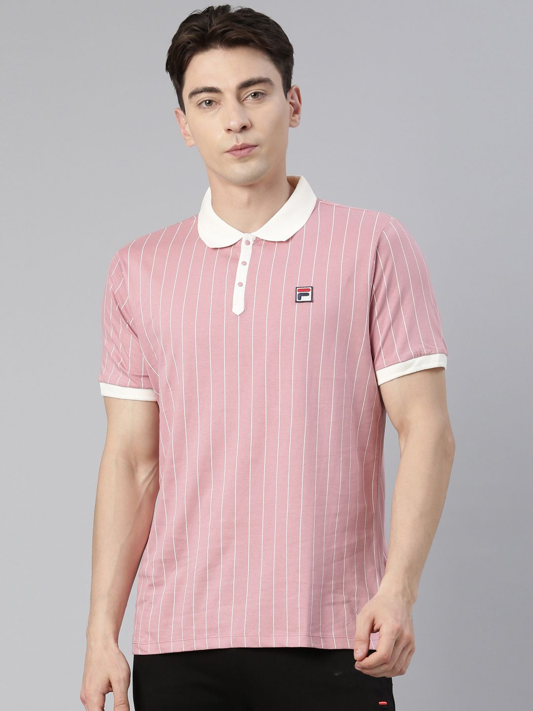 Fila white sale with pink stripe